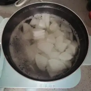 Make Red burning radish step 1