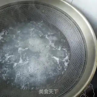 Make The broccoli sauce, the heart step 6