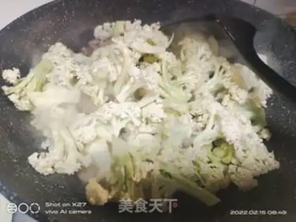 Make Meatloaf and chowder step 3
