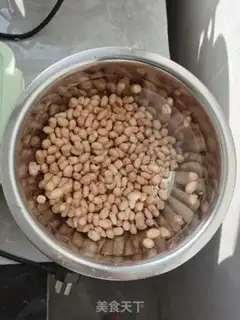 Make Celery peanuts step 1