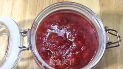 Make Homemade strawberry sauce step 11