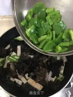 Make The lantern, black-mucked meat step 8