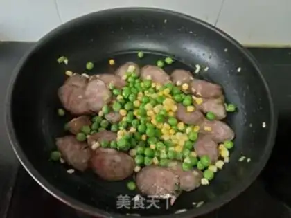Make Corn green bean fried sausage step 3