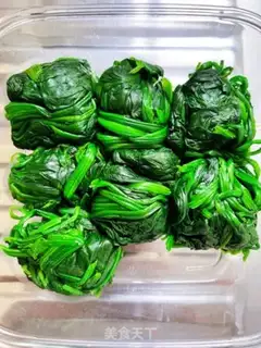 Make Spicy spinach step 3