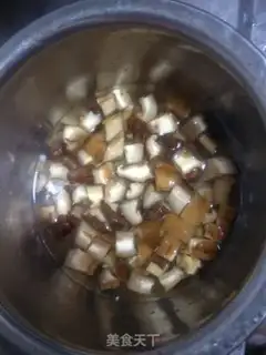 Make Seafood mushroom tofu soup step 2