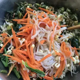 Make Powdered bean sprouts step 7