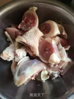 Make The chicken leg of the red fungus step 0
