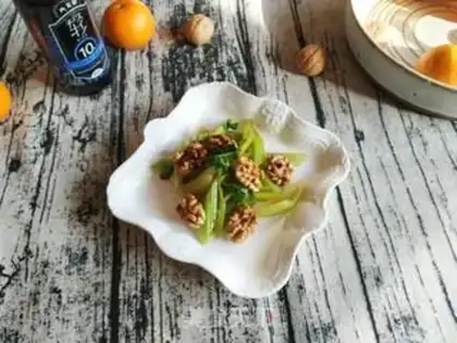 Make Celery with peaches step 10