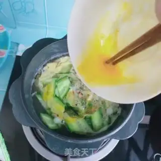 Make cucumber egg soup step 6