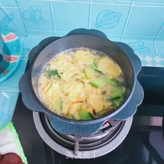 Make cucumber egg soup step 8