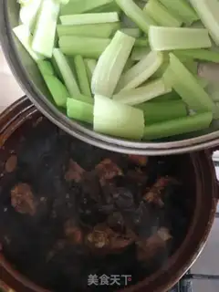 Make The chicken leg of the red fungus step 9