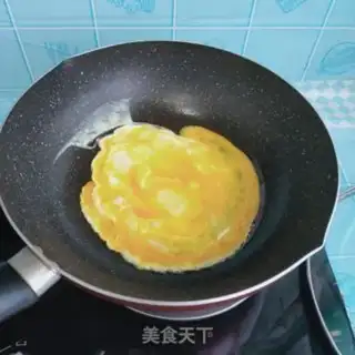 Make Pighead shrimp fried rice step 2
