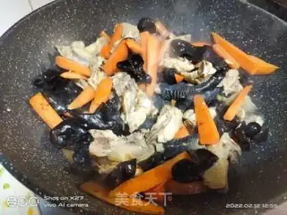 Make Wood carrot chicken step 4