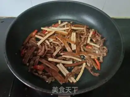 Make Scrambled beef step 6