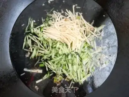 Make cucumber omelet soup step 5