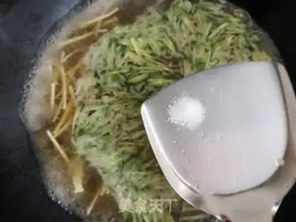 Make cucumber omelet soup step 7