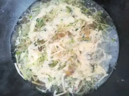 Make cucumber omelet soup step 9
