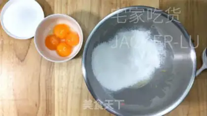 Make Lemon cupcakes step 3