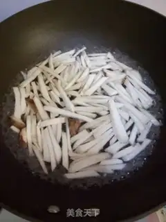 Make Apricot eggs step 1