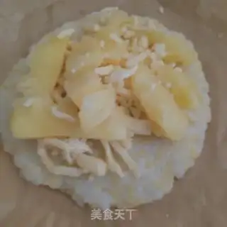 Make Homemade pineapple pizza step 3
