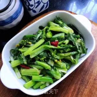 Make walnut oil and vegetables step 7