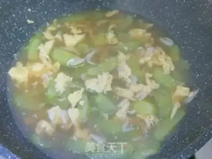 Make cucumber omelet soup step 10