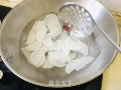 Make Clear the radish step 1