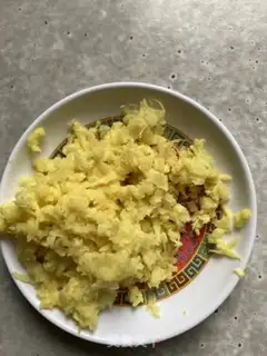 Make Steam potatoes and meatballs step 3