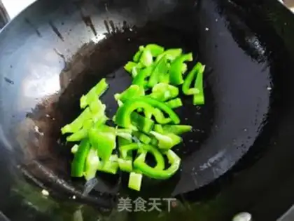 Make Pyramid duck egg noodles step 5