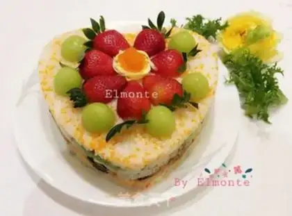 Make Sushi cake step 15