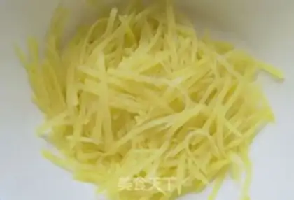 Make Spicy red potatoes step 3