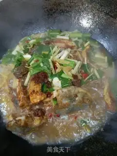Make Onions burn fish step 1