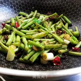 Make Scrambled beans step 8