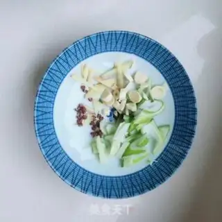 Make Cream-crackers step 1