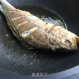 Make Spicy yellowfish step 3