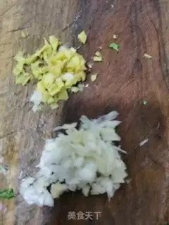 Make Three shrimp balls step 2