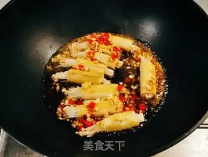 Make Golden mushrooms and bean rolls step 9