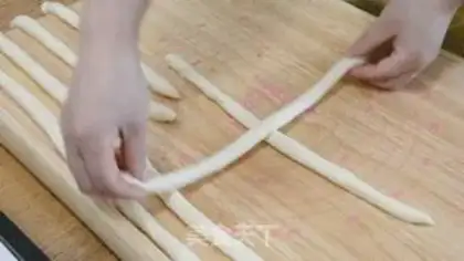 Make Two stale cheesebreads step 8