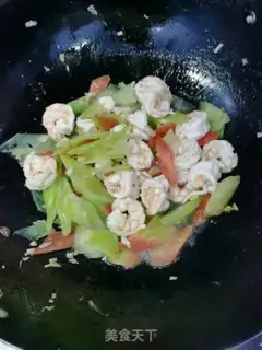 Make Three shrimp balls step 7