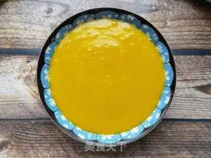 Make Pumpkin rolls step 0