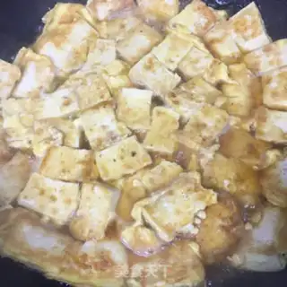 Make Eggs are fried tofu step 4