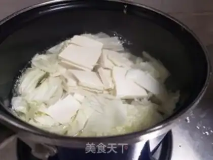 Make Bean tofu soup step 2