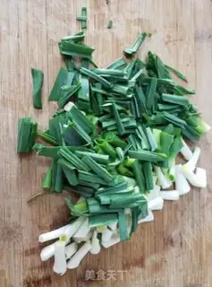 Make Garlic sauce step 1