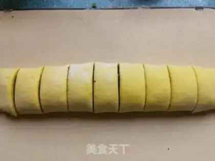 Make Pumpkin rolls step 17