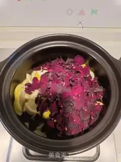 Make Rose lemon tea step 2