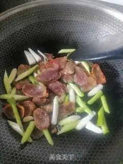 Make Garlic salami step 1