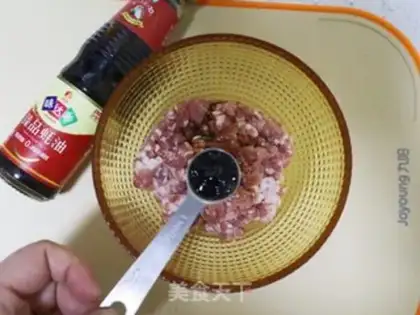Make A pantry bun step 2