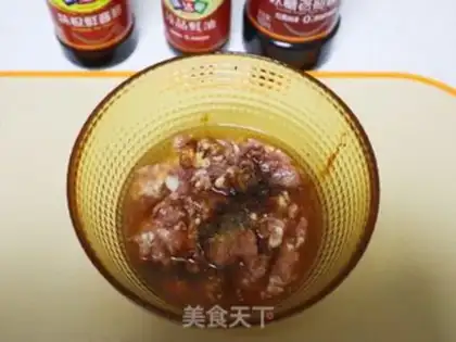 Make A pantry bun step 3