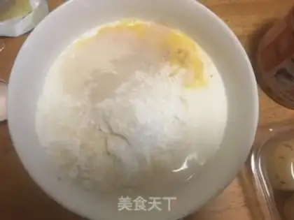 Make Light cream toast step 1