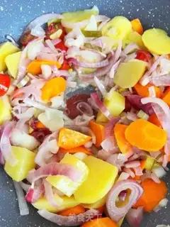 Make Homemade vegetable soup step 7